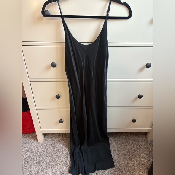 LUNYA Washable Silk Bias Slip Dress Black size Small - Picture 3 of 7